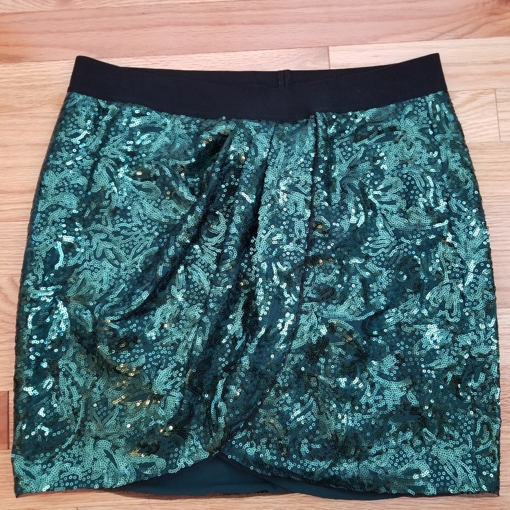 BCBG green sequin draped skirt